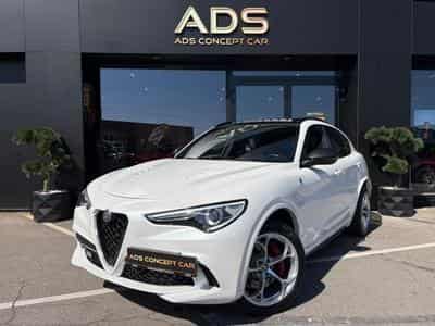 Alfa-Romeo Stelvio Quadrifoglio Q4 V6 BITURBO 2.9L 510CV Toit ouvrant/Sieges Ch (2021) - Photo 2