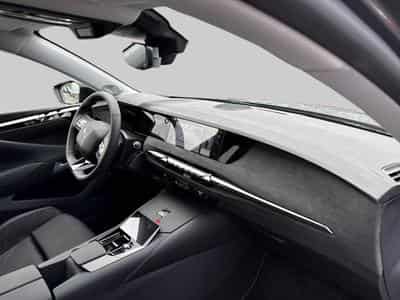 DS Automobiles DS4 ETOILE (2025) - Photo 9