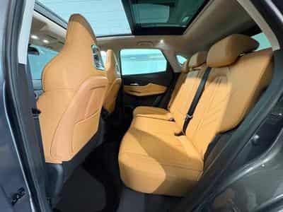 Forthing T5 hybrid 1.5 HEV FULL HYBRID (2026) - Photo 9