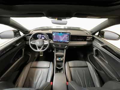 VW Tiguan R-Line+DSG+Harman+IQ-Drive+Black-Style+Pano (2025) - Photo 2