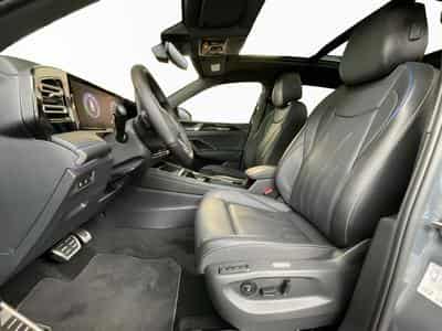 VW Tiguan R-Line+DSG+Harman+IQ-Drive+Black-Style+Pano (2025) - Photo 9
