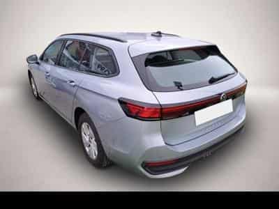 VW Passat (2025) - Photo 3