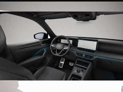 VW Tiguan (2025) - Photo 4
