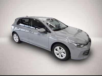 VW Golf (2025) - Photo 2