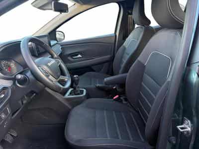 Dacia Sandero 1.0 Tce Expression Stepway (2025) - Photo 6