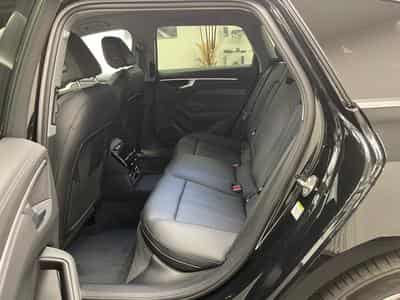 Audi A6 Avant e-hybrid 299 CH / 220 KW S tronic (2025) - Photo 6