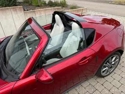Mazda MX-5 RF 184CV Kizuna (2024) - Photo 6