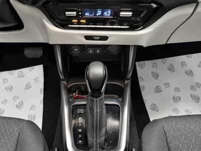 Suzuki Swift 1.2 GL+ MILD HYBRID AUTO LED NAVI (2025) - Foto 9