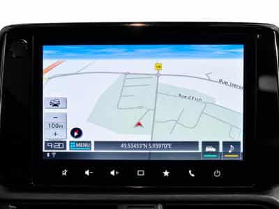 Suzuki Swift 1.2 GL+ MILD HYBRID AUTO LED NAVI (2025) - Foto 8
