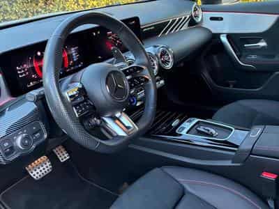 Mercedes A 35 AMG Très rare avec Kit AMG (2023) - Photo 7