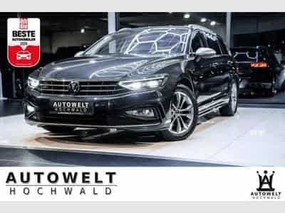 VW Passat Passat Variant 2.0 TDI DSG Eleg. R-Line LED AHK (2023) - Foto 1