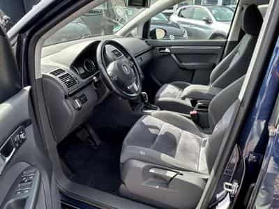 VW Touran Touran Highline 1.4 *Automatik*Xenon*Navi*SHZ (2012) - Foto 7