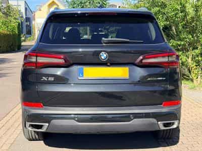 BMW X5 3.0 xDrive45e 394ch Assist Driving 360 (2021) - Photo 3