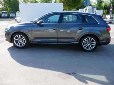 Audi Q7 S line (2025) - Photo 4