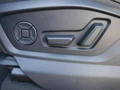Audi Q7 S line (2025) - Photo 11