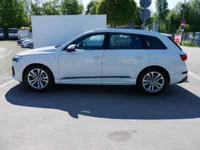 Audi Q7 S line (2025) - Photo 4