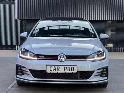 VW Golf VII GTI PERFORMANCE / AUTOMATIQUE / TOIT OUVRANT / (2019) - Photo 5