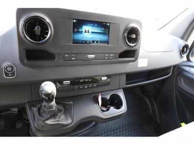 Mercedes Sprinter 315 Kasten L2 FWD (2023) - Photo 5