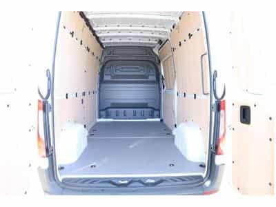 Mercedes Sprinter 315 Kasten L2 FWD (2023) - Photo 6
