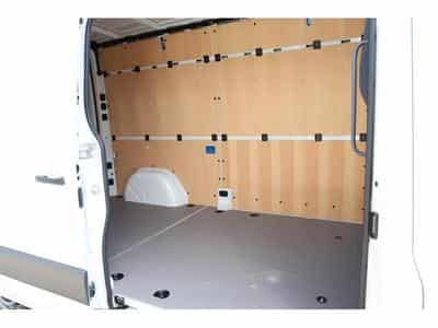 Mercedes Sprinter 315 Kasten L2 FWD (2023) - Photo 9