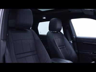 Land-Rover Range Rover Evoque P300e R-Dynamic S (2024) - Photo 12