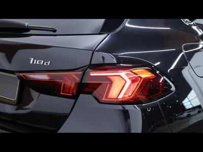 BMW 118 d Hatch F70 Steptronic (2025) - Photo 9