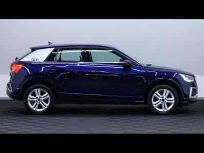 Audi Q2 35 TFSI 150 s-tronic (2022) - Photo 4