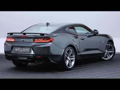 Chevrolet Camaro coupe 6.2 V8 453ch 50th anniversary boite manuelle (2016) - Photo 5