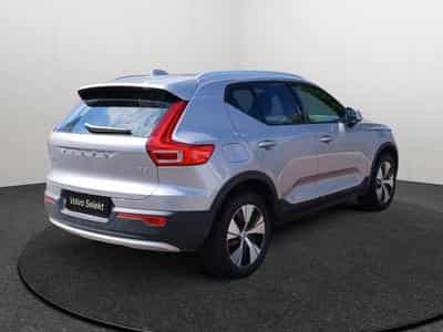 Volvo XC40 B3 Core / Essence (2025) - Foto 2
