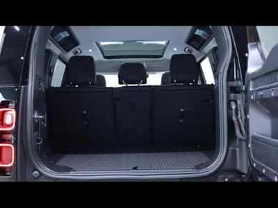 Land-Rover Defender D250 XS Edition Auto (2023) - Photo 7