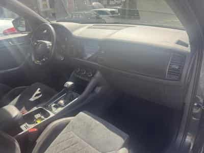 Skoda Kodiaq SKODA KODIAQ RS PANORAMA LEDER KEYLESS STANDHEIZUNG AHK (2020) - Photo 5