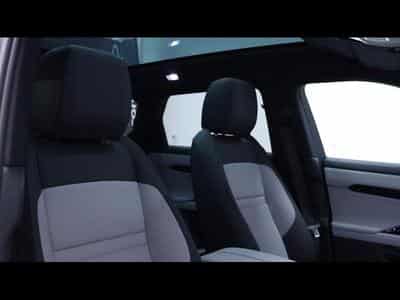 Land-Rover Range Rover Evoque D165 Dynamic SE (2026) - Photo 12