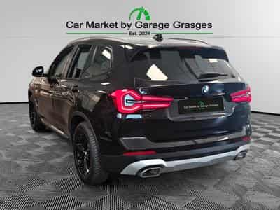 BMW X3 20d (2023) - Photo 3