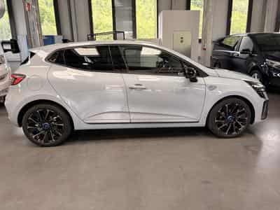 Renault Clio V 1.0 TCe Esprit Alpine (2025) - Photo 2