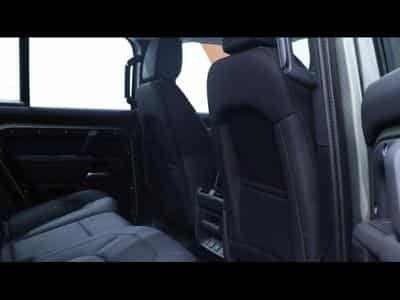 Land-Rover Defender 110 S D200 AWD Auto (2025) - Foto 13
