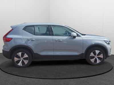 Volvo XC40 B3 Core 2026 / Essence (2025) - Foto 6