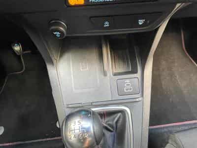 Ford Puma St-Line 1.0 Ecoboost 125cv M6 (2025) - Photo 9