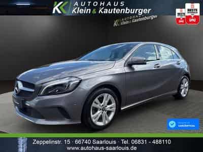 Mercedes A 180 A 180 URBAN+KAMERA+NAVI+LED +REGENSENS+PTS (2017) - Foto 1