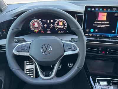 VW Golf R-Line Limited (2026) - Photo 8