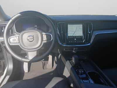 Volvo V60 B4 Core Mild Hybride / Esence (2025) - Photo 10