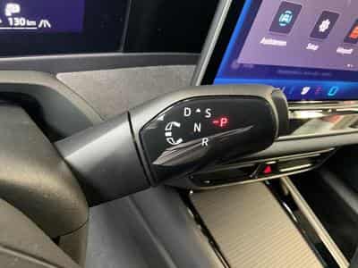 VW Passat R-Line+DSG+4M+IQ-Drive+Pano+Soundsystem+AHK (2024) - Foto 12