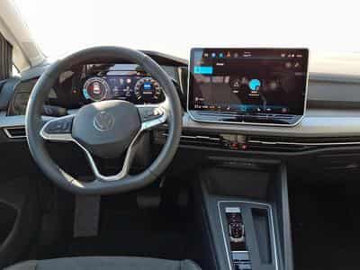 VW Golf Life (2026) - Photo 12