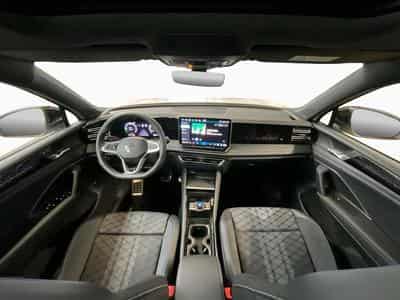 VW Tiguan R-Line+DSG+PHEV+Black-Style+Pano+AHK (2025) - Photo 2