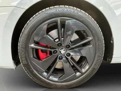 Skoda Octavia RS+DSG+Navi+LED+P.Simply-Clever (2025) - Foto 8