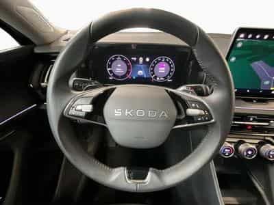 Skoda Kodiaq Selection+DSG+RearView+Navi+LED+digi (2025) - Foto 10