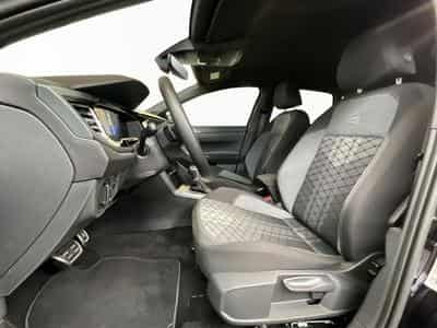 VW Polo R-Line+DSG+Park&Comfort+IQ-Drive (2025) - Foto 9