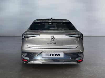Renault Rafale 1.2 E-Tech Esprit Alpine E-Tech 4x4 plug-in hybrid 300 hp (2026) - Photo 5