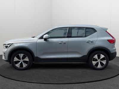 Volvo XC40 B3 Core / Essence (2025) - Foto 3