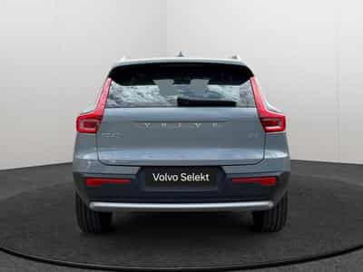 Volvo XC40 B3 Core / Essence (2025) - Foto 5