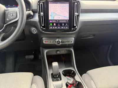 Volvo XC40 B3 Core / Essence (2025) - Foto 11